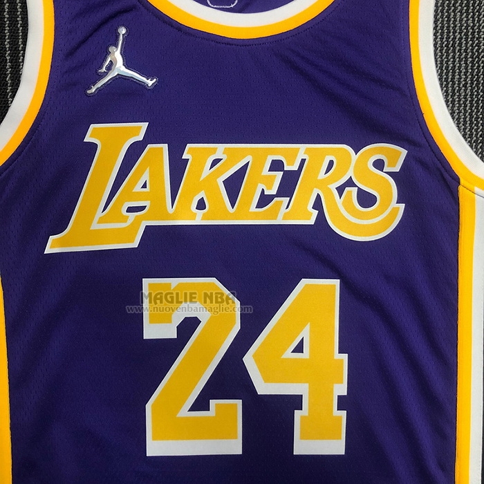 Maglia
 Kobe Bryant NO 24 Los Angeles Lakers Statement 2021-22 Viola

